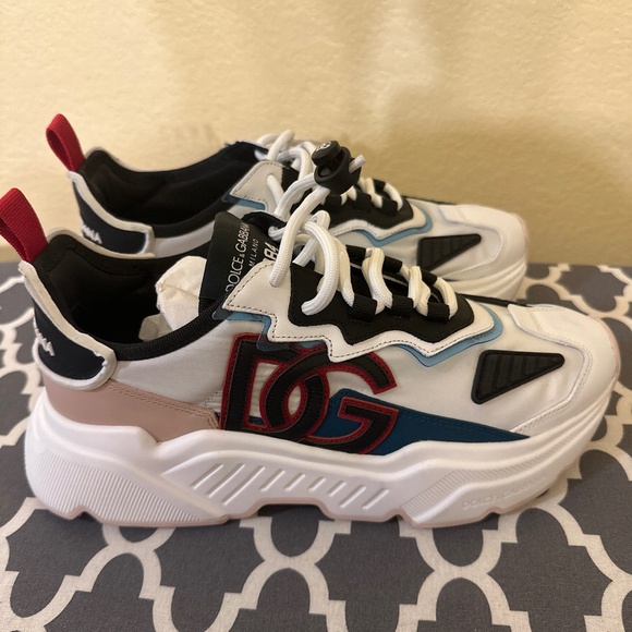 Dolce & Gabbana Sneakers (men’s)